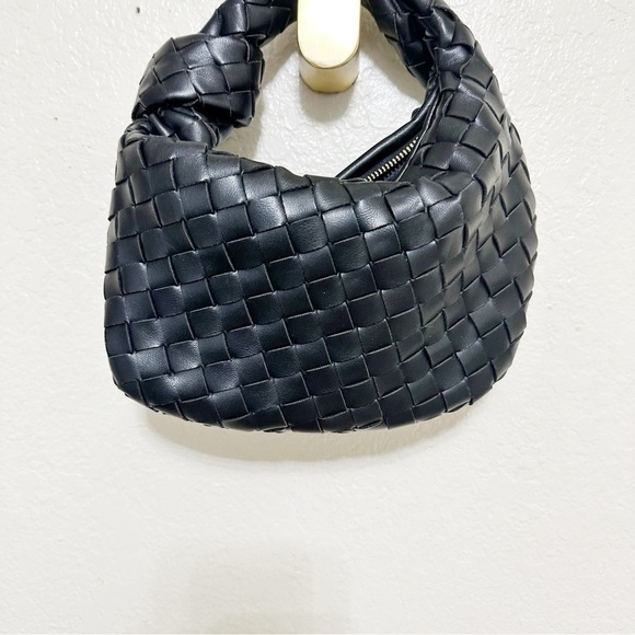 Urban expressions Mini Jodie Bag black faux leather braided - Picture 8 of 11